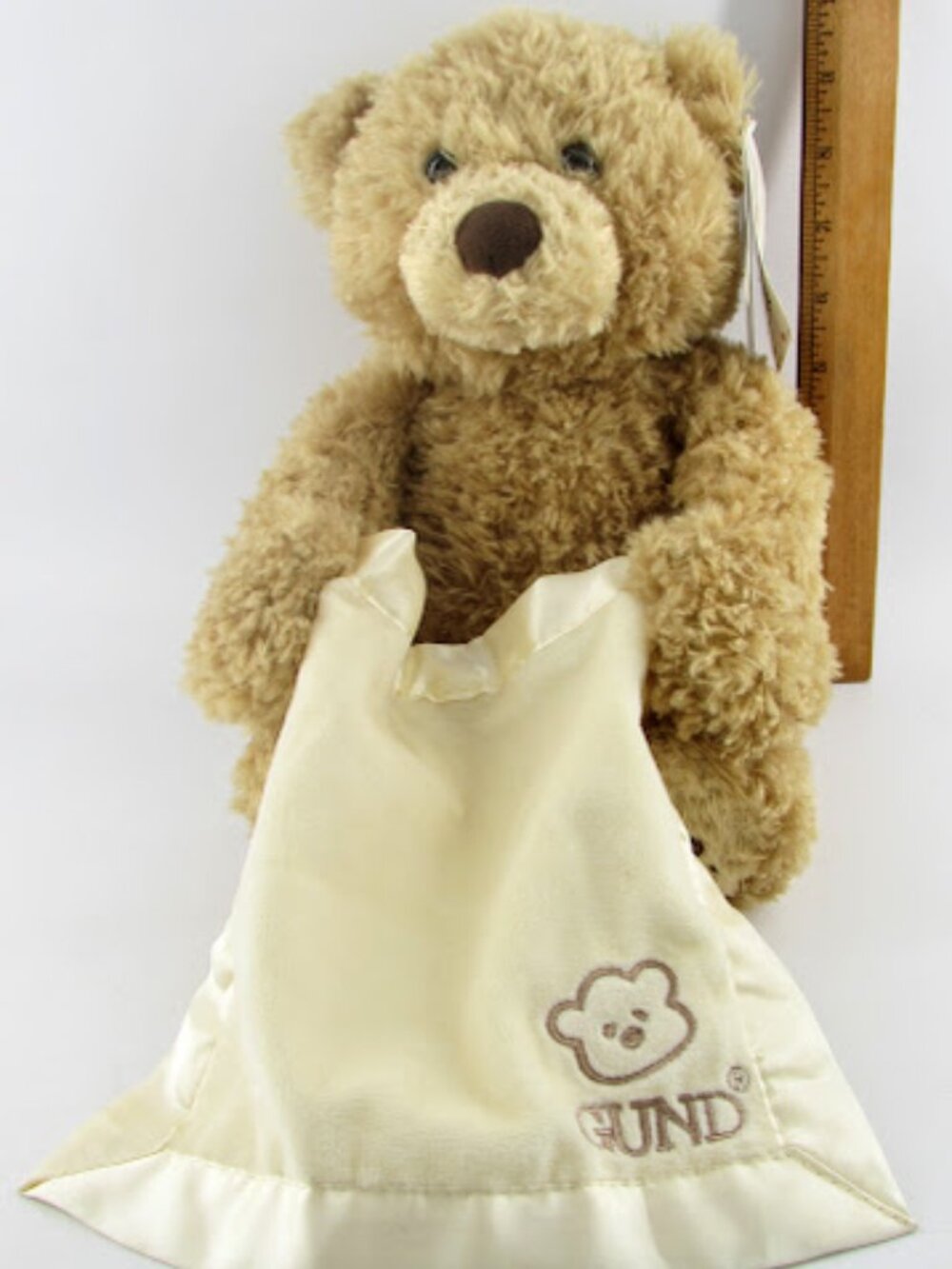 NWT BABY GUND ANIMATED TALKING PEEK A BOO TEDDY BEAR MY FIRST TEDDY PLUSH